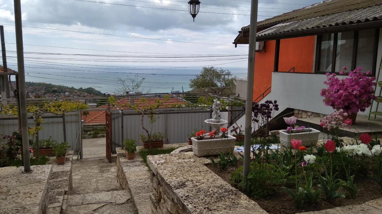 Casa De Elgo Apartment Balchik Ngoại thất bức ảnh